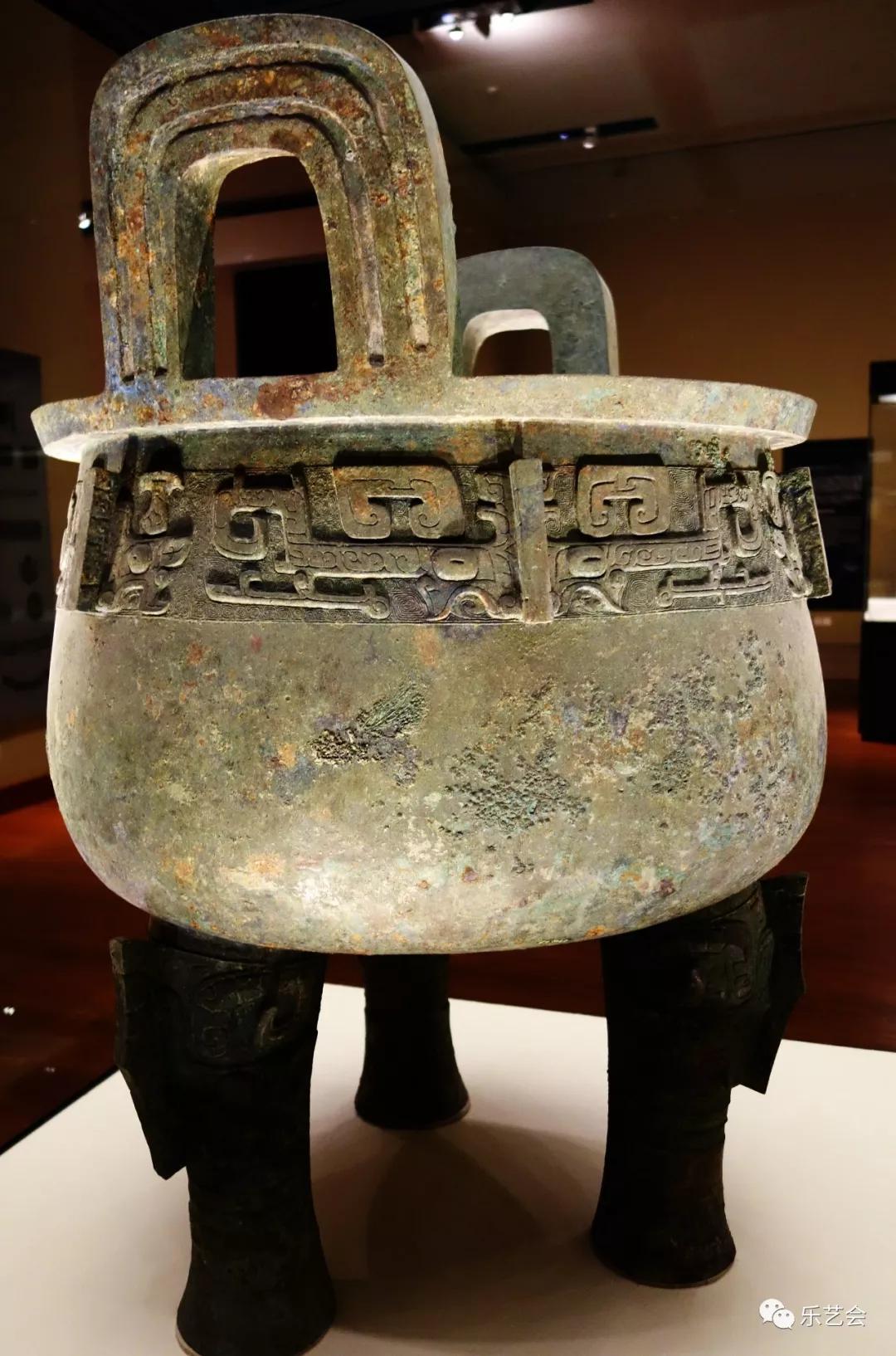 汉代青铜鼎三足鼎价格,海内著名三件青铜大鼎