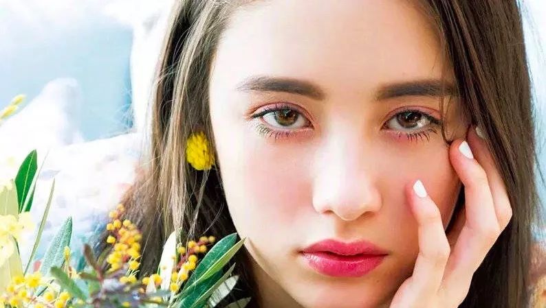 三层眼皮女人的特点,哪种眼皮最好看