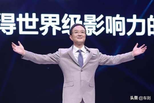 吉利轿跑suv星越落地价多少钱,吉利星越轿跑suv的售卖成绩