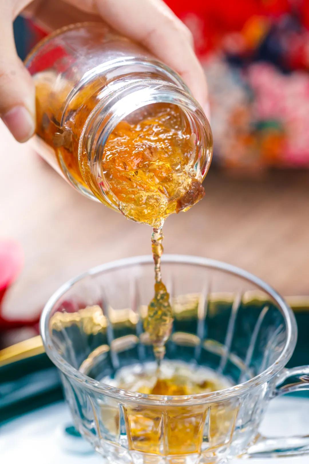 “天津姑爷”为爱做燕窝卖出20万瓶，当日鲜炖，现在免费送？