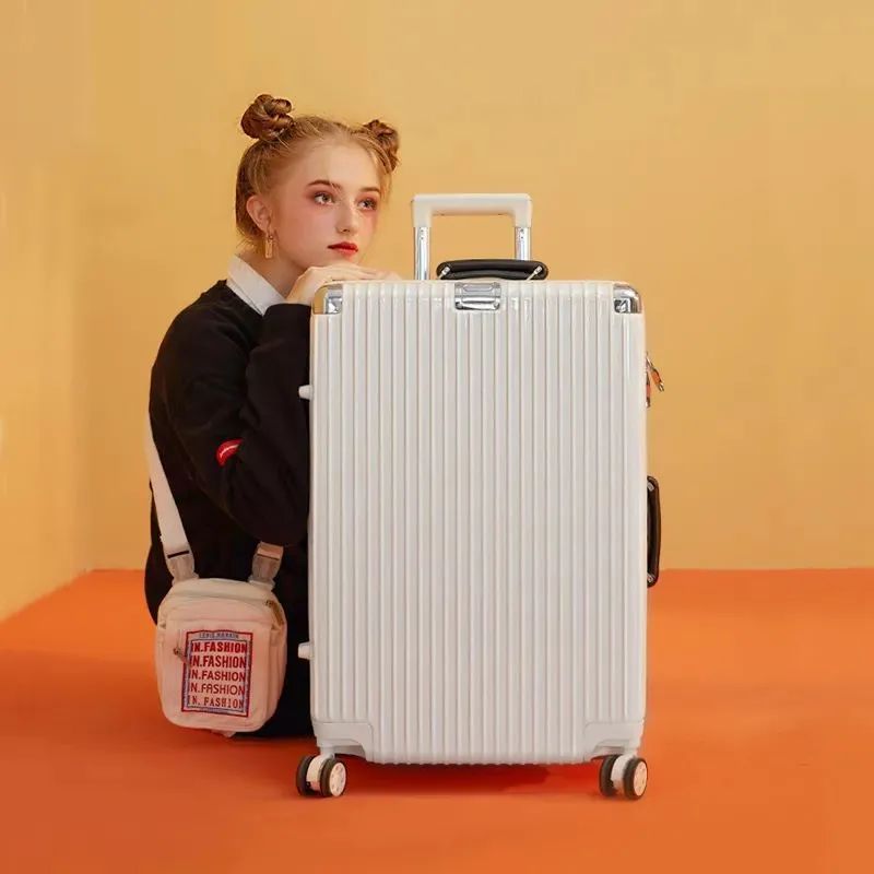 五一必备万向轮复古行李箱,万向轮复古行李箱