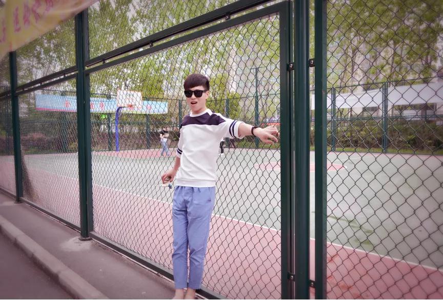 85后农村小伙辍学打工后又考上大学,他的化妆品男士专供