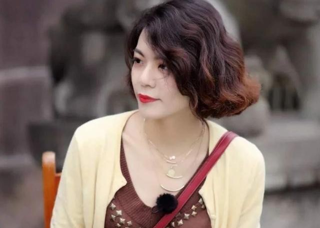 复旦大学网红教授陈果授课被叫停,网红教授陈果回应