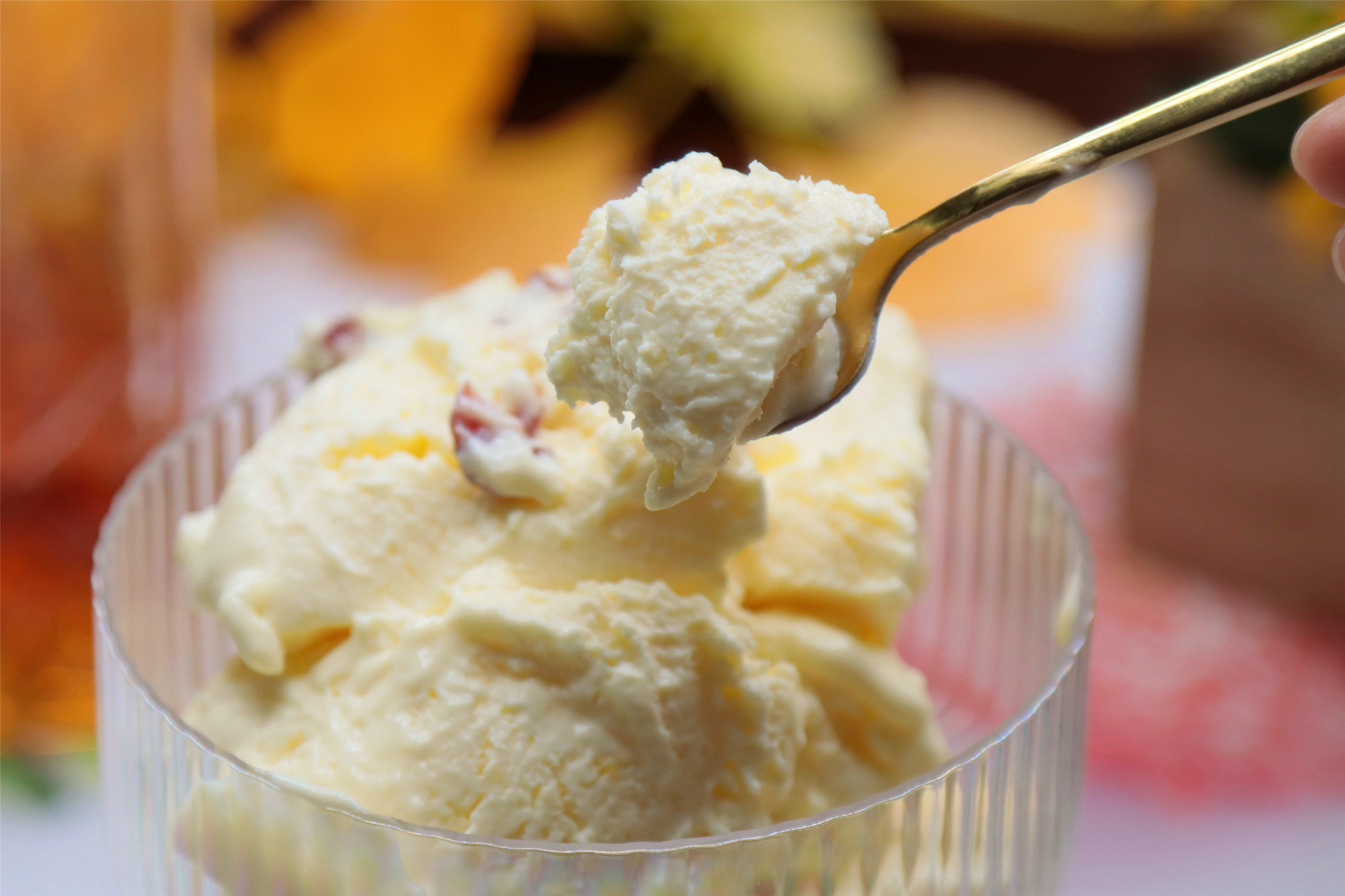 自制冰淇淋100元一个,自制冰淇淋只要2块钱