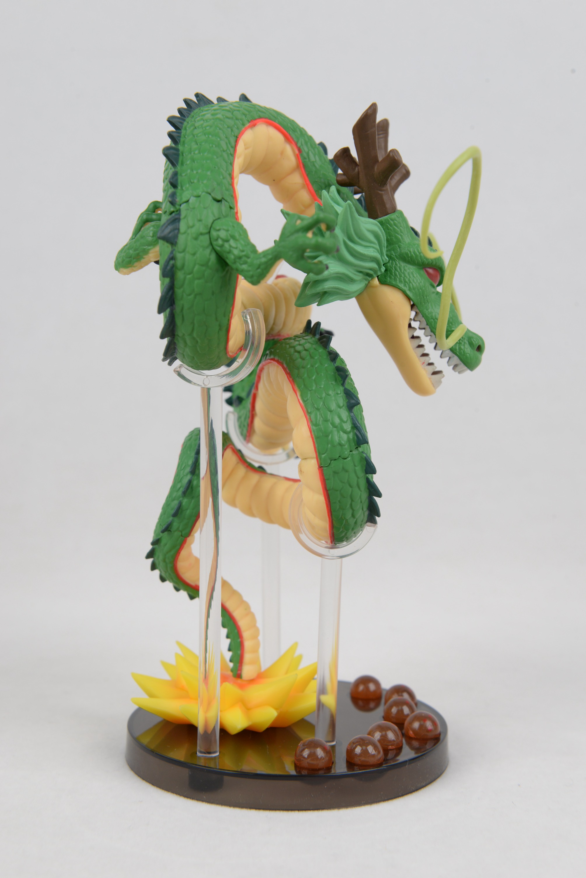 万代眼镜厂b站的手办,万代眼镜厂拼多多