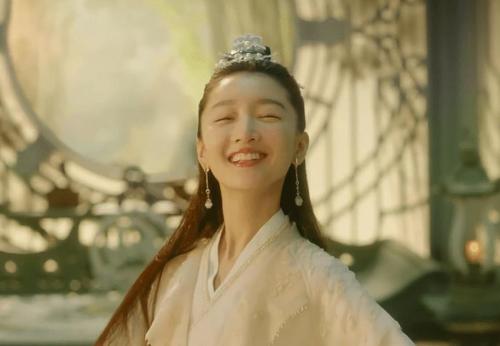 周冬雨为什么出道前后反差这么大,周冬雨人品到底有多烂