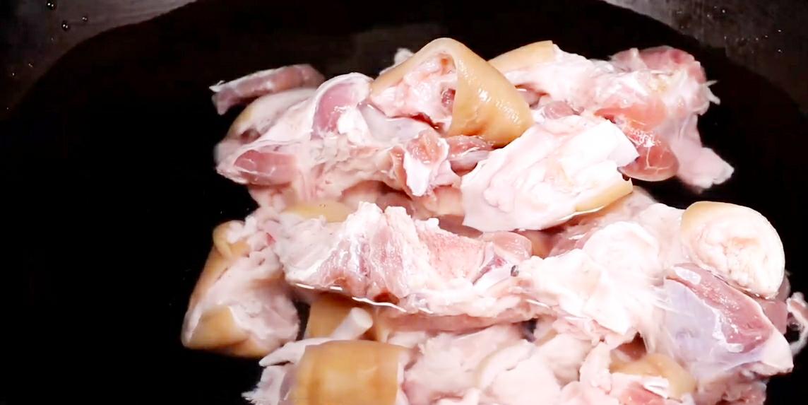 怎样炖猪蹄可以软烂不柴,炖猪蹄的注意事项