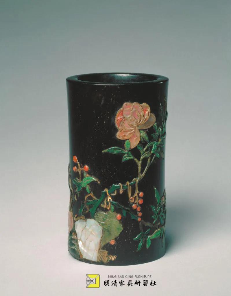 炎炎夏日何以乘凉,炎炎夏日何以解热配图