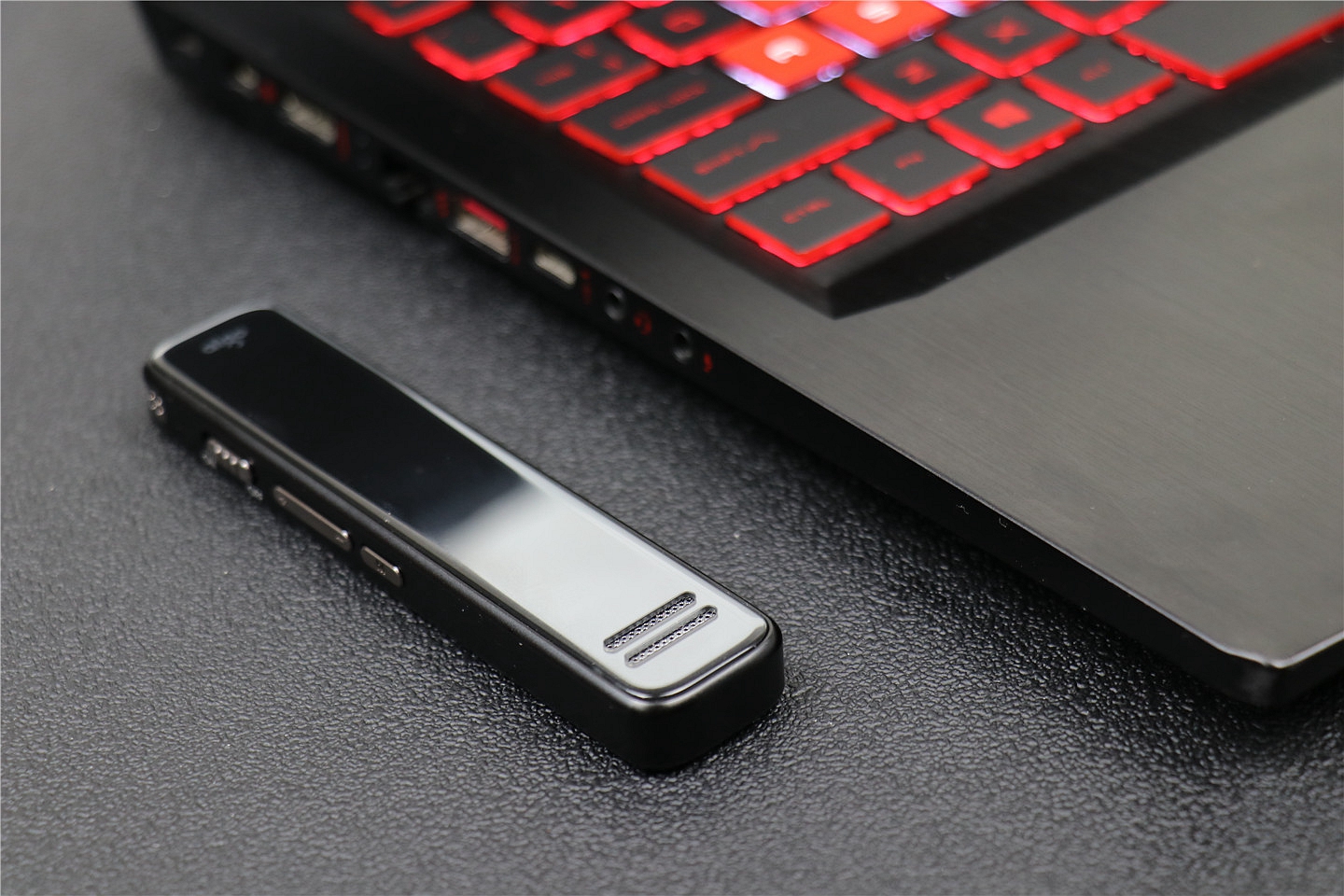 爱国者r6688录音笔使用图解,爱国者r6611录音笔使用说明