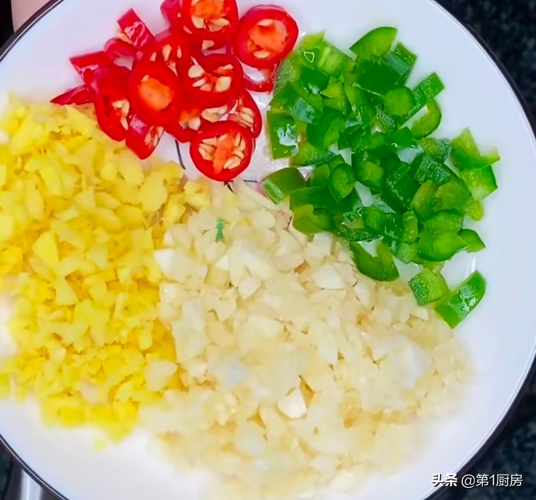 椒盐皮皮虾怎么做才能酥脆好剥皮,做椒盐皮皮虾熟了虾壳能吃吗