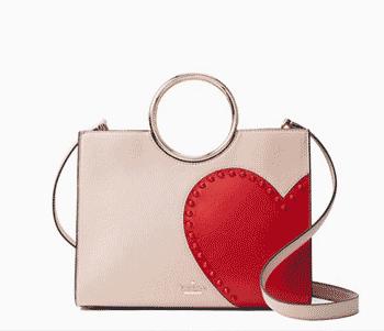 去年的包已经配不上今年的我了,去年的包配不上今年的我