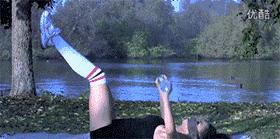 练肩膀和背瘦手臂的动作,9个动作瘦手臂和肩膀大腿