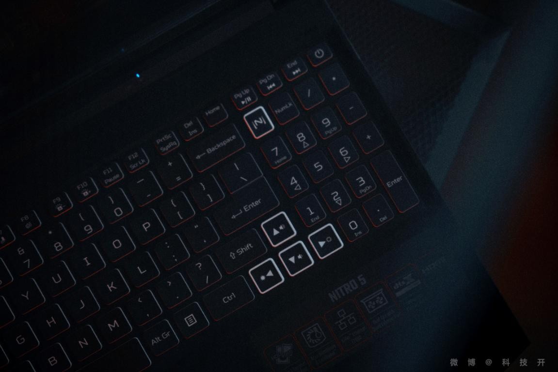 搭载锐龙75800H和RTX3060独显的—Acer宏碁暗影骑士·龙上手评测