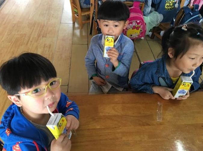 幼儿园订购奶要家长给钱合理吗,幼儿园订奶需要预订吗