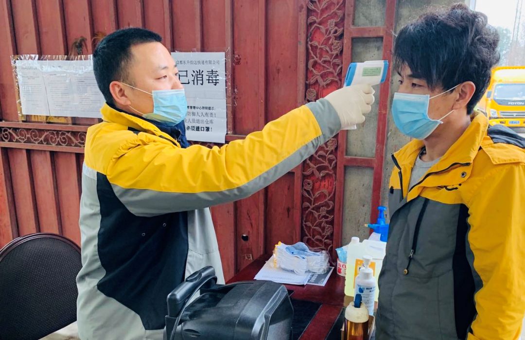 关键时刻不卑不亢不慌不忙,关键时刻不手软