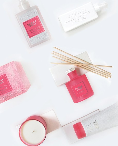 茱莉蔻玫瑰香,茱莉蔻有哪些精油产品