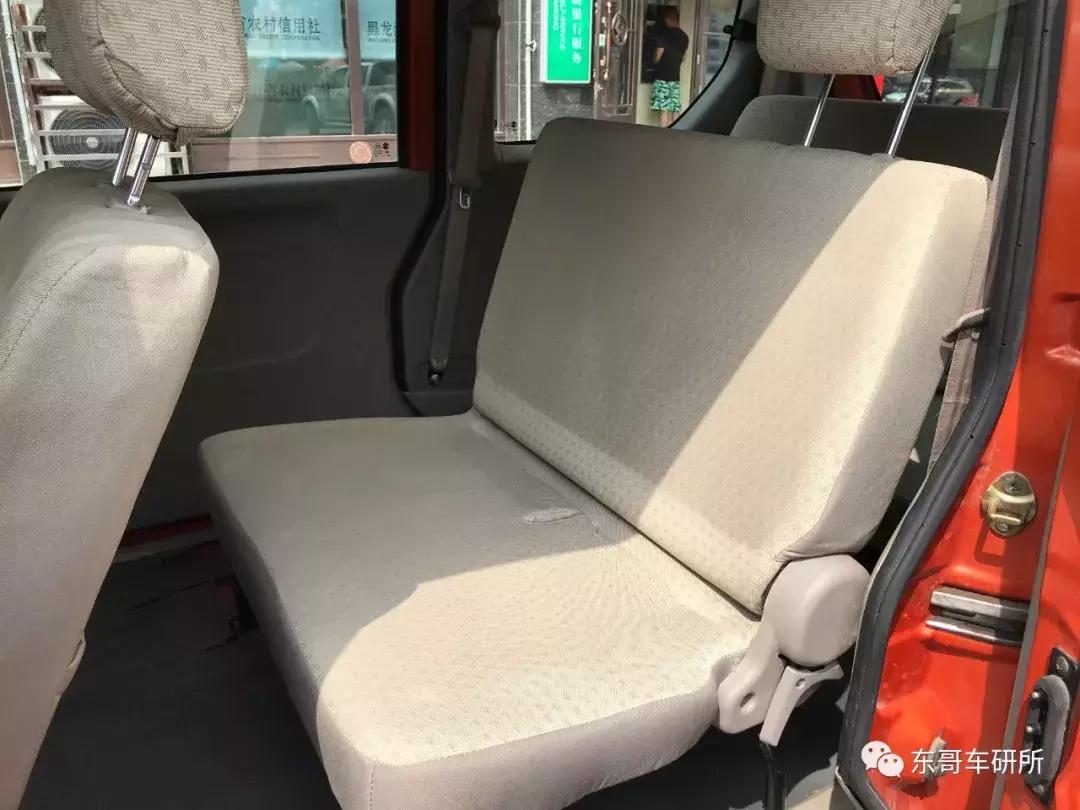 铃木浪迪七座好还是8座好,新款铃木浪迪7座