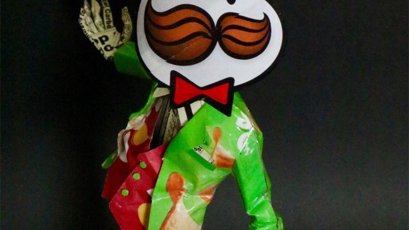 陪你度过童年的品客薯片，被日本人做成了手办？