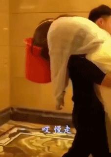 对喝酒醉了的人怎么说才好,对付喝醉酒的人发朋友圈怎么说