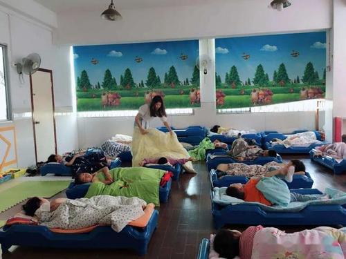 幼儿园为什么男女混睡,怎么回复家长质疑幼儿园男女混睡