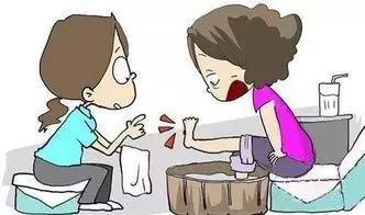 足疗店灰指甲治疗费用大概多少钱,得了灰指甲一个传染俩靠谱吗