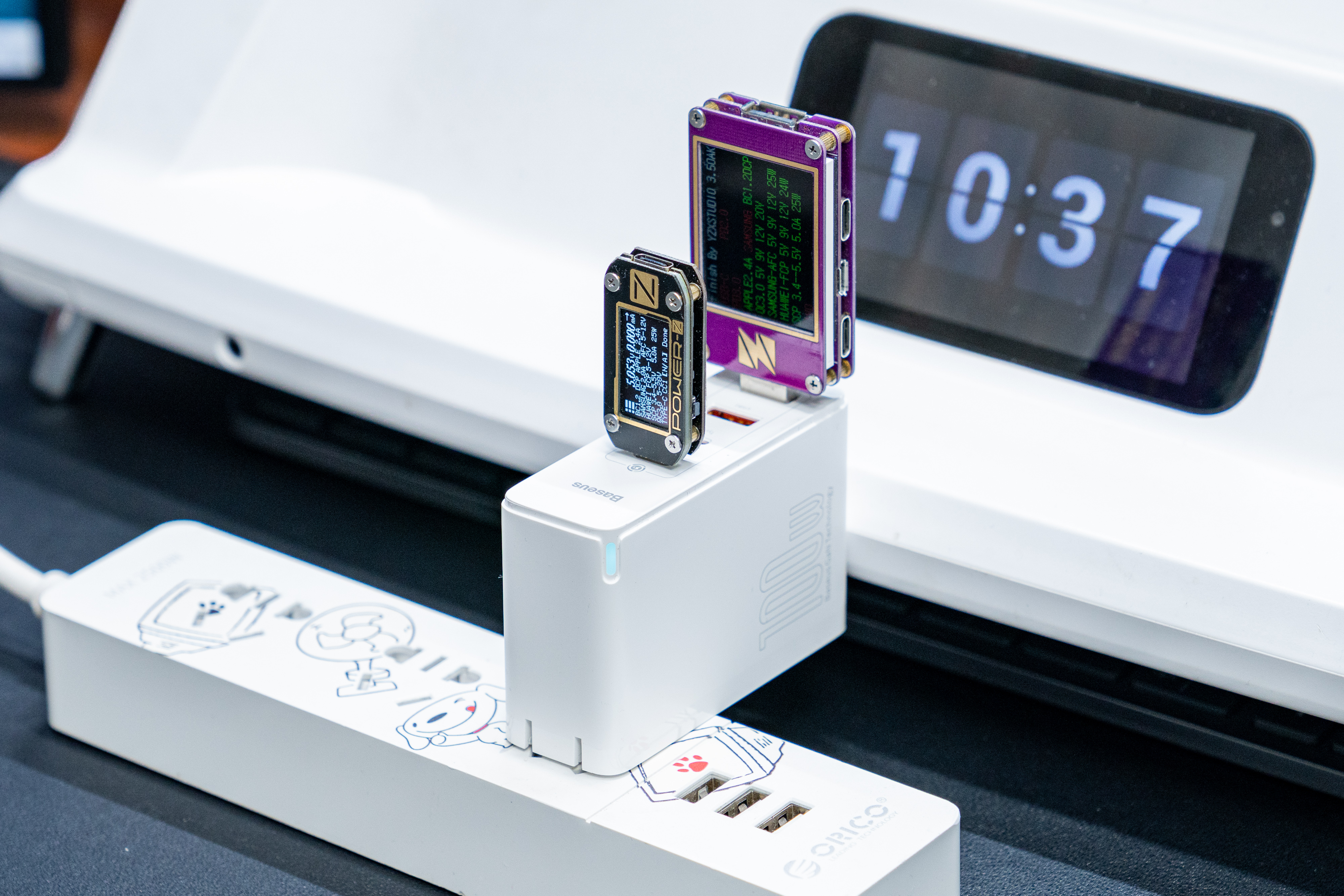 倍思100w氮化镓充电器支持三星s23,倍思100w氮化镓二代充电器拆解