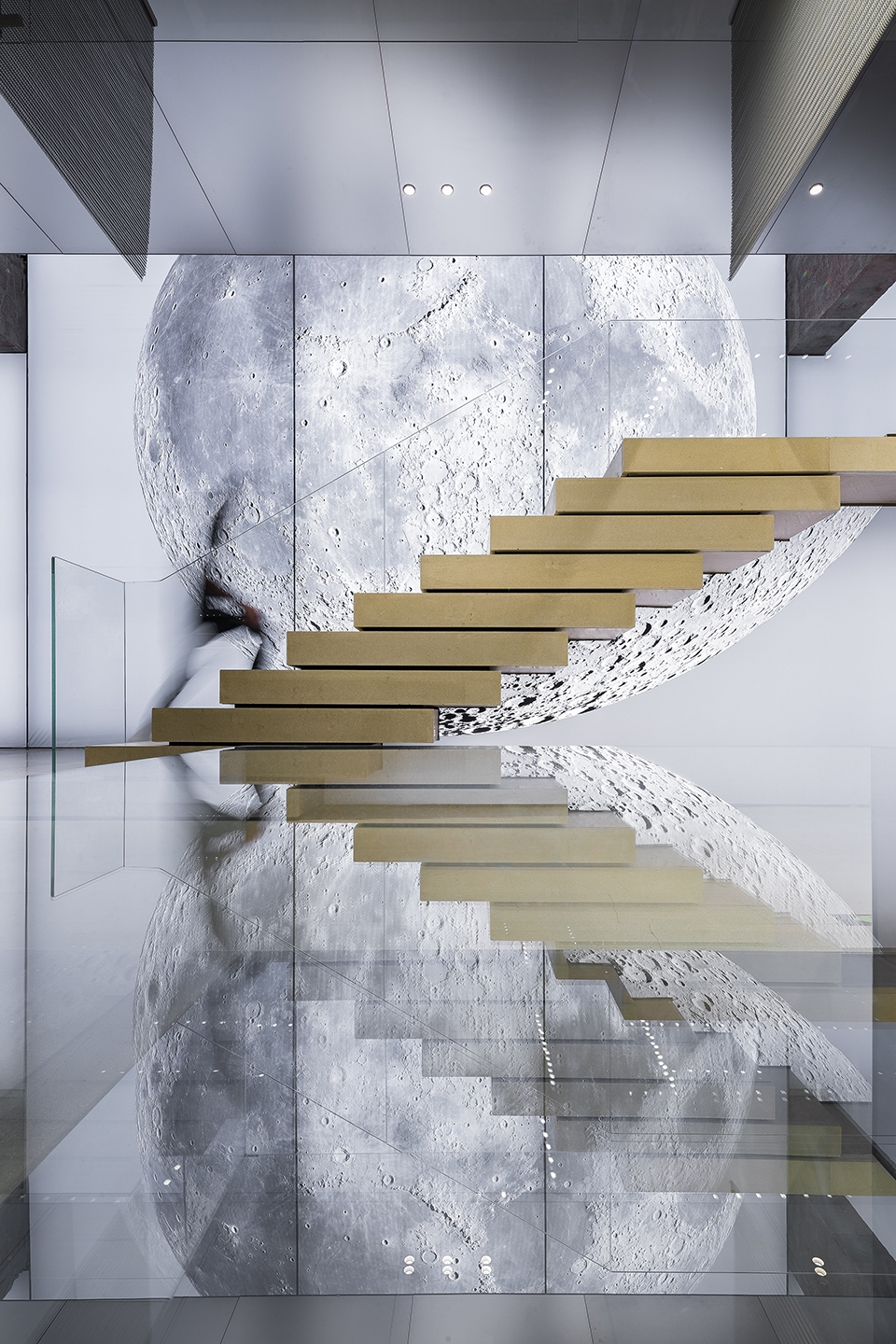 ur华师旗舰店,ur莘庄旗舰店