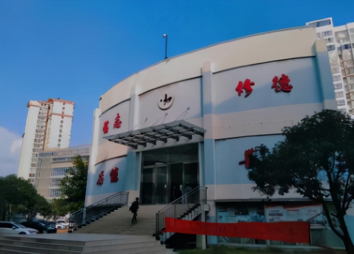 桂林有哪些本科职校,桂林比较好的中职学校有哪些