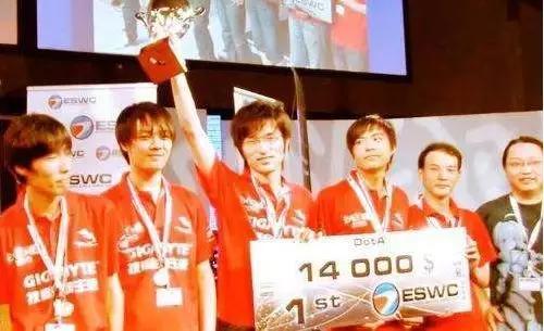 中国电竞高歌猛进,中国电竞发展纪录片