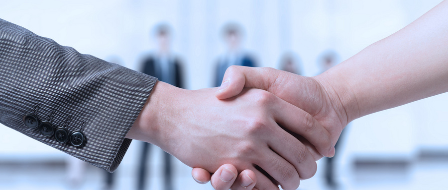 “XX.手机”中文域名，开创移动端入网新时代