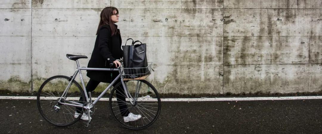 好物之走进瑞士丨Freitag：一块破布的逆袭，从废品站走出的潮牌