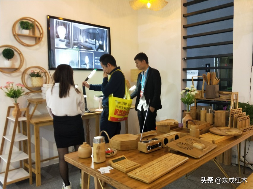 东成红木新中式,东成红木定制技巧