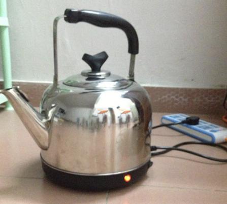 星巴克2021樱花保温杯,美的杯子保温杯