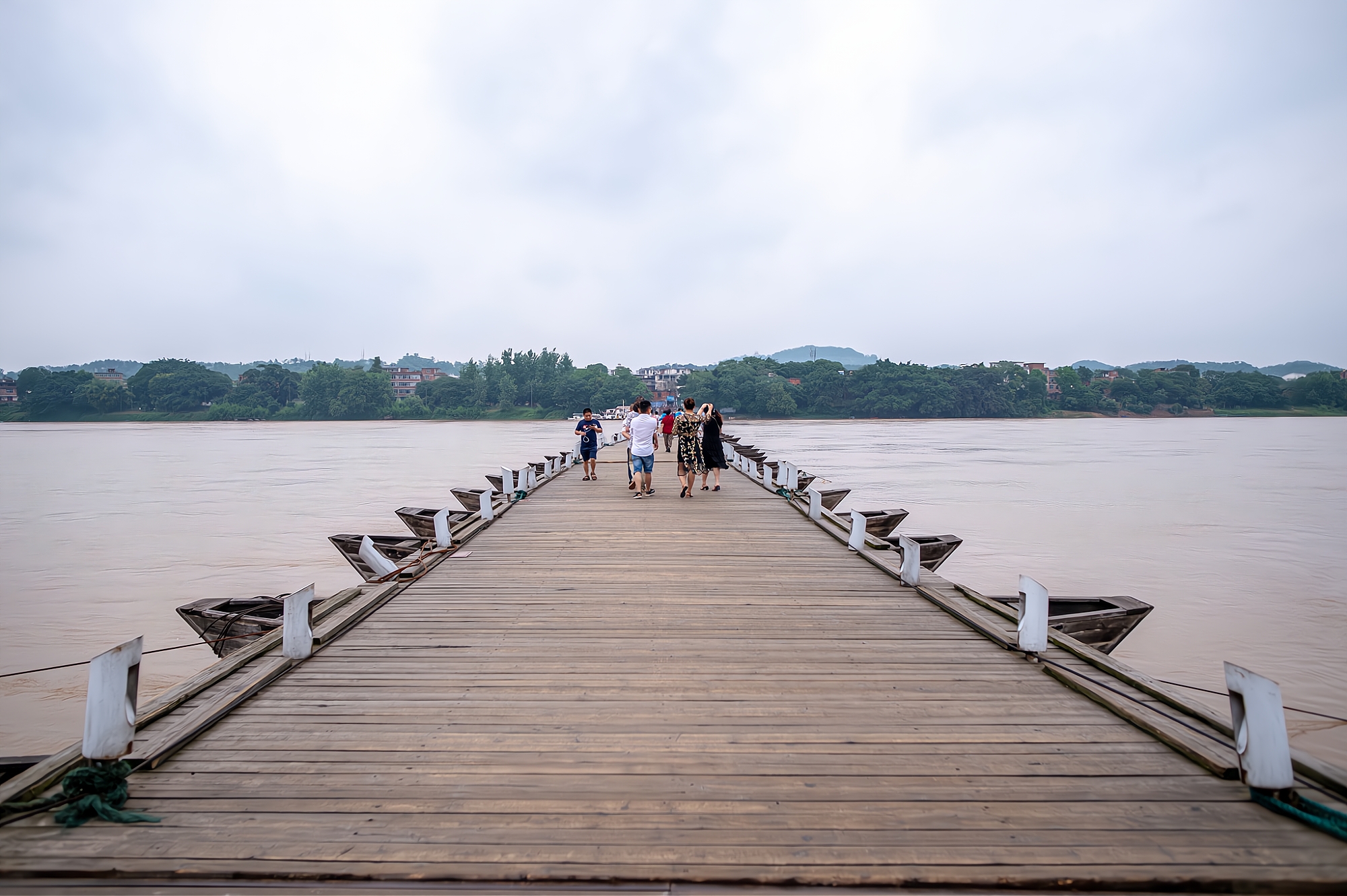 江西赣州,一座被严重低估的旅游城市,被誉为“江南宋城”