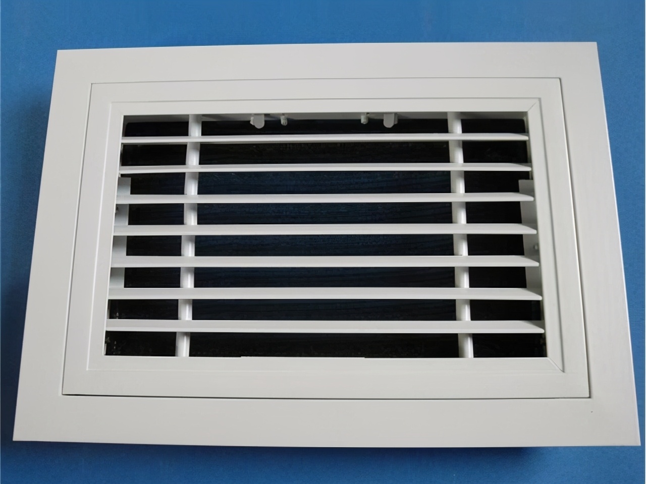 空调出风口滴水是什么原因,空调出风口滴水是什么症状