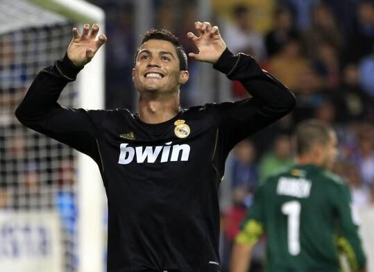 糟糕透顶的进球庆祝方式，C罗拿不了冠军，第一名的被终生禁赛