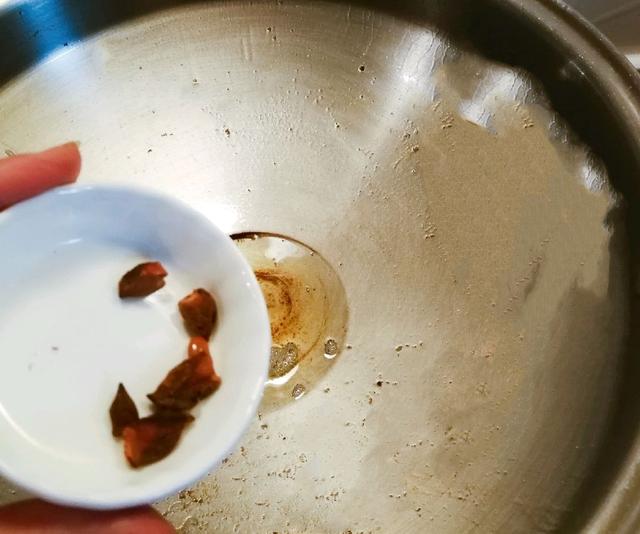 茄子怎么样炒不油腻而且好吃,为什么做的风味茄子发苦