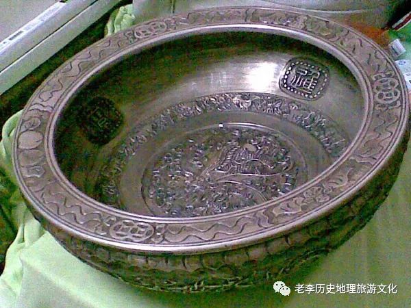 沈万三财神像,沈万三拜财神