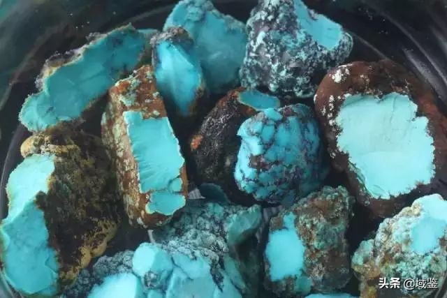 世界各地珍稀宝玉石大全第三集 (中国各省珍稀宝玉石)