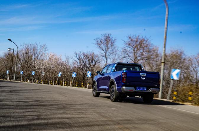 开长城炮皮卡畅享自由,身居北京也能过西部牛仔生活