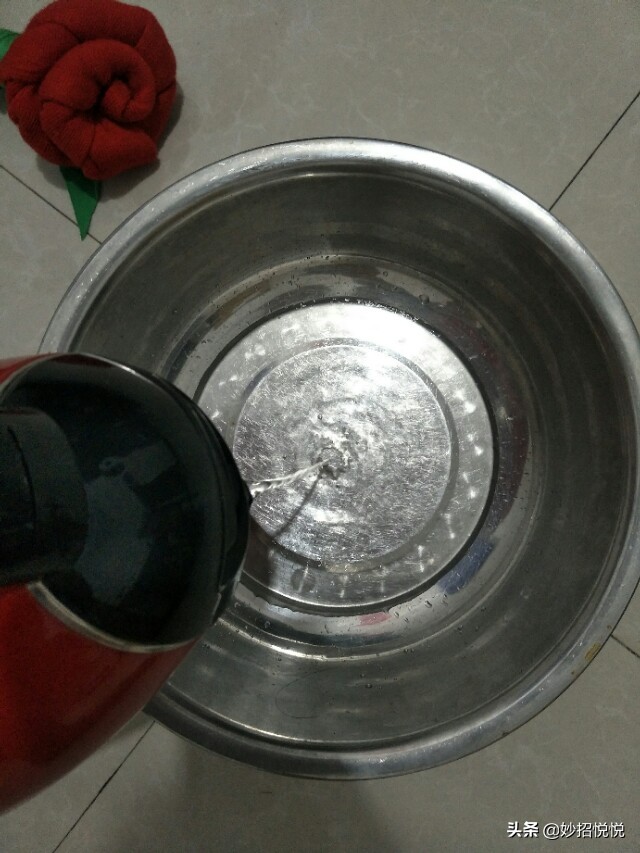 真丝桑蚕丝床单怎么清洗,夏季真丝桑蚕丝衣服怎么洗