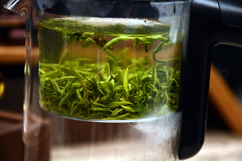 鸣盏飘逸壶评测,鸣盏飘逸壶测评