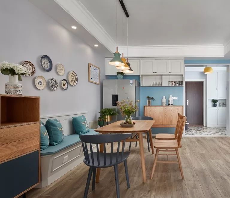 餐厅装卡座到底好不好,餐厅用什么卡座最合适