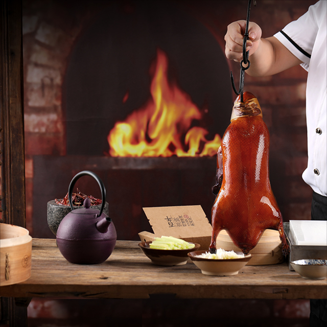 北京100块钱四只的北京烤鸭正宗吗,100元的烤鸭和20的烤鸭有什么区别