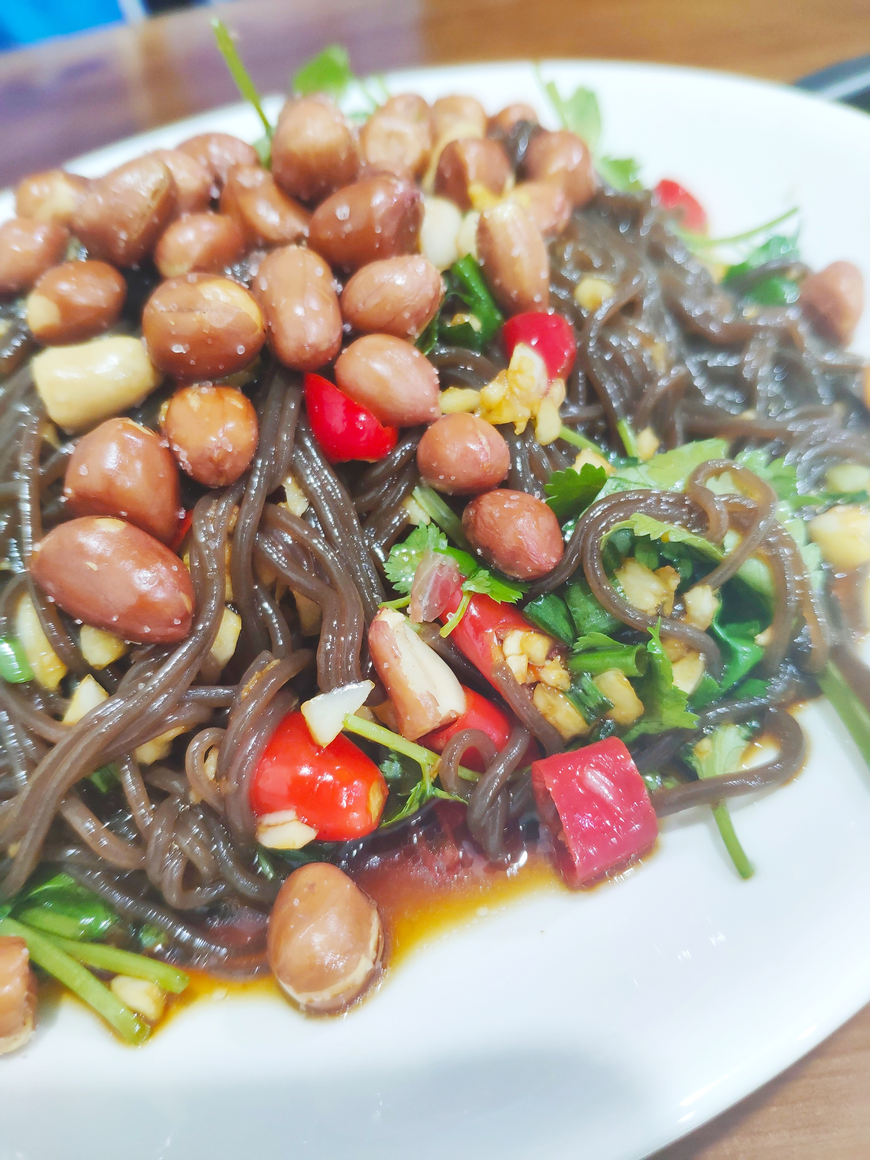 年夜饭下酒菜之凉拌鸡胗,蕨根粉拌凉菜的正确做法视频