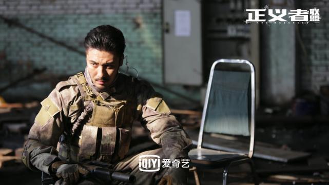 继《红海行动》后又一部硬核爆燃枪战电影《正义者联盟》开播