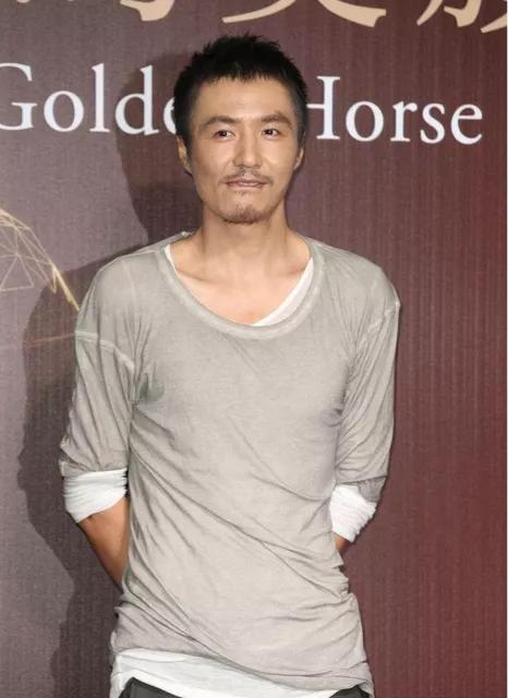 娱乐圈长得不帅又很火的男明星,朴树沧桑感