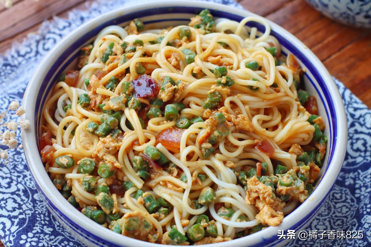 长豇豆怎么做成面食吃,豇豆和什么菜配做出来好吃