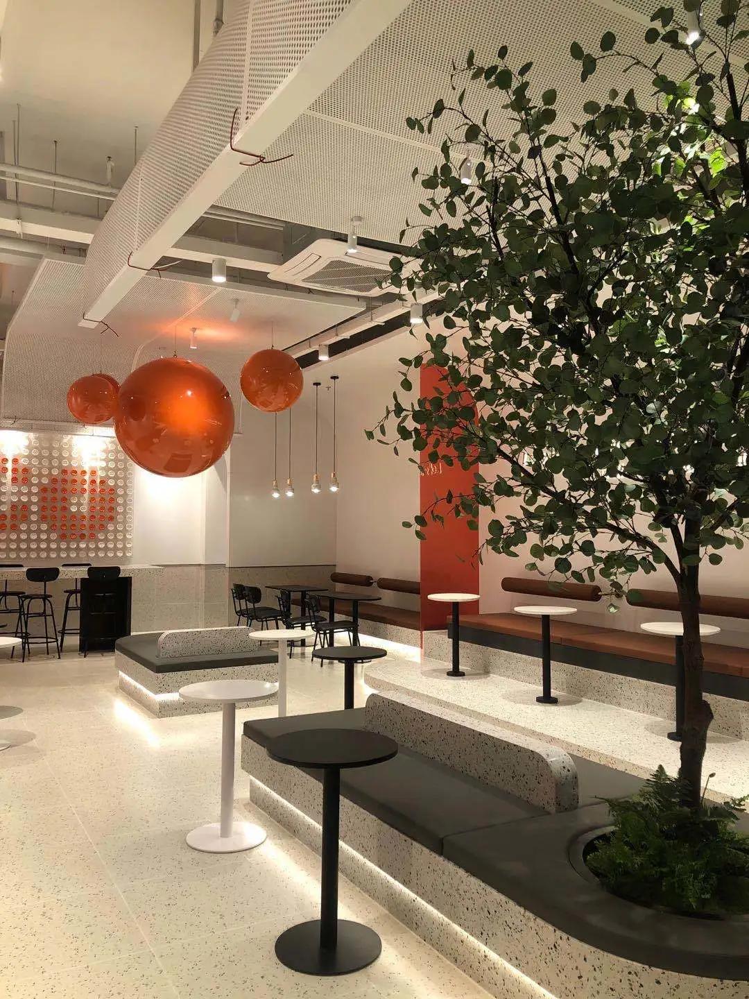 晚餐时间到!餐厅运营、清洁、设计和设计,一站式搞定