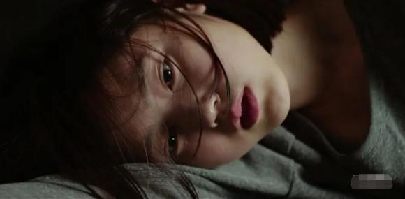 中韩少女在慰安所的真实遭遇，被鬼子整日折磨，这电影拍得太真实